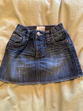 Old Navy 2T Denim Skirt for Kids